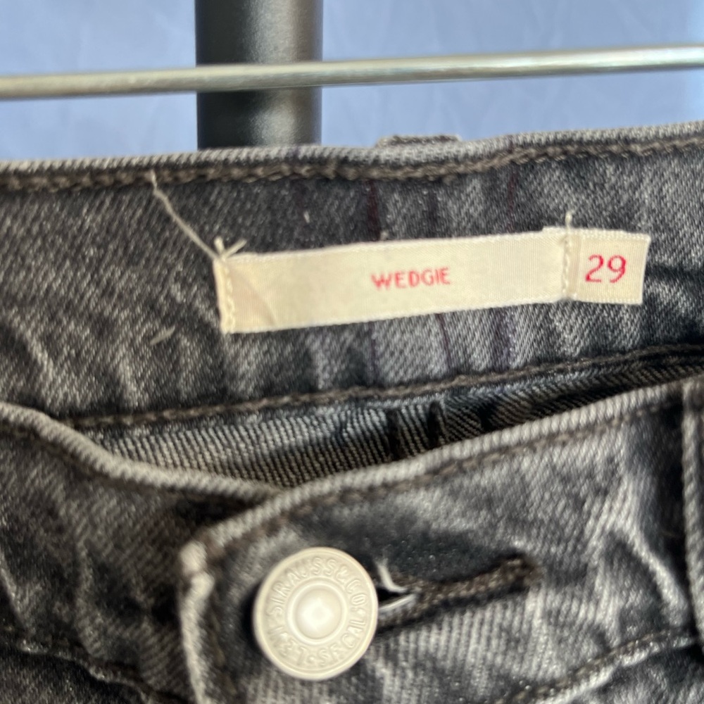 Levi's WEDGIE dark grey jeans nearly new